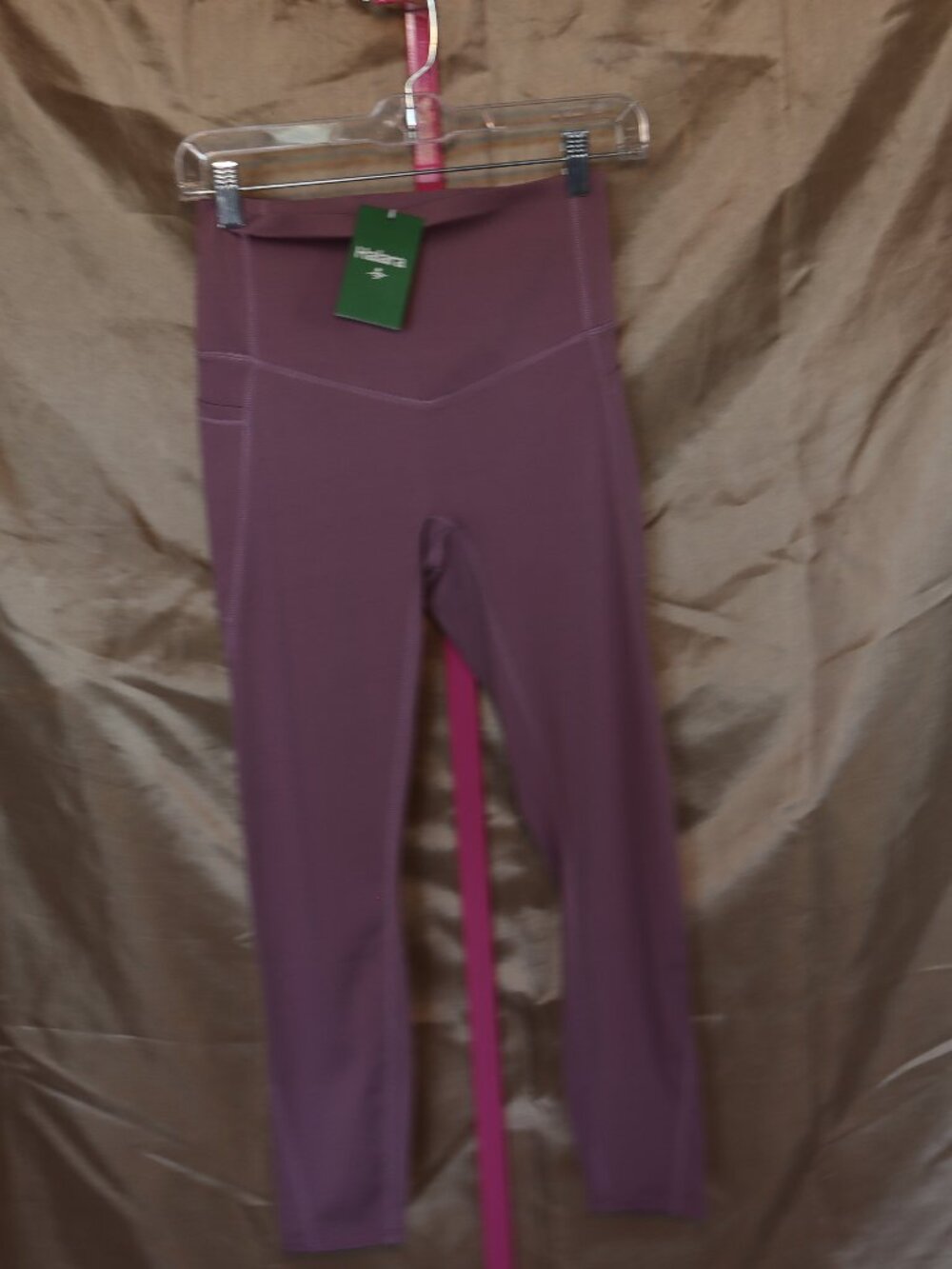 Halara NWTs Soft High Waisted 7/8 Leggings Light Purple-Size Small - Picture 2 of 6